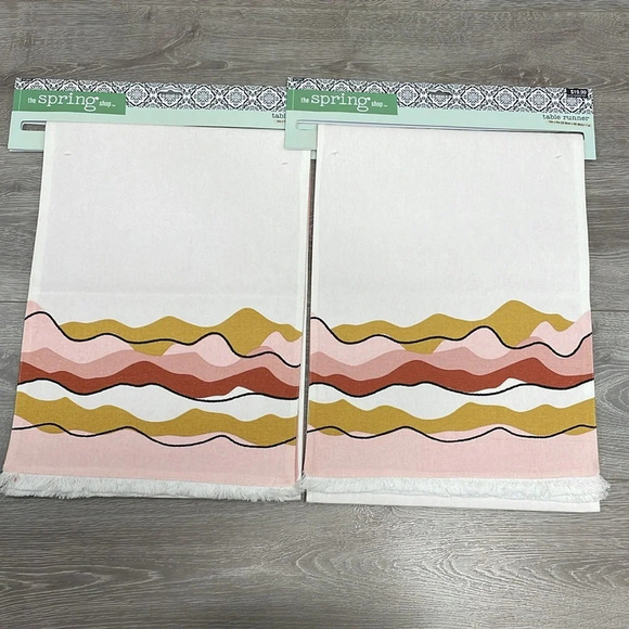 NWT bundle of 2 The Spring Shop Boho Table Runners and 1 Placemat Aloe Vera - Picture 2 of 11